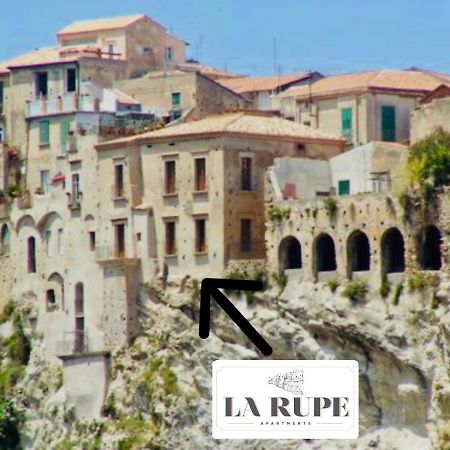 La Rupe Apartments Тропея Экстерьер фото