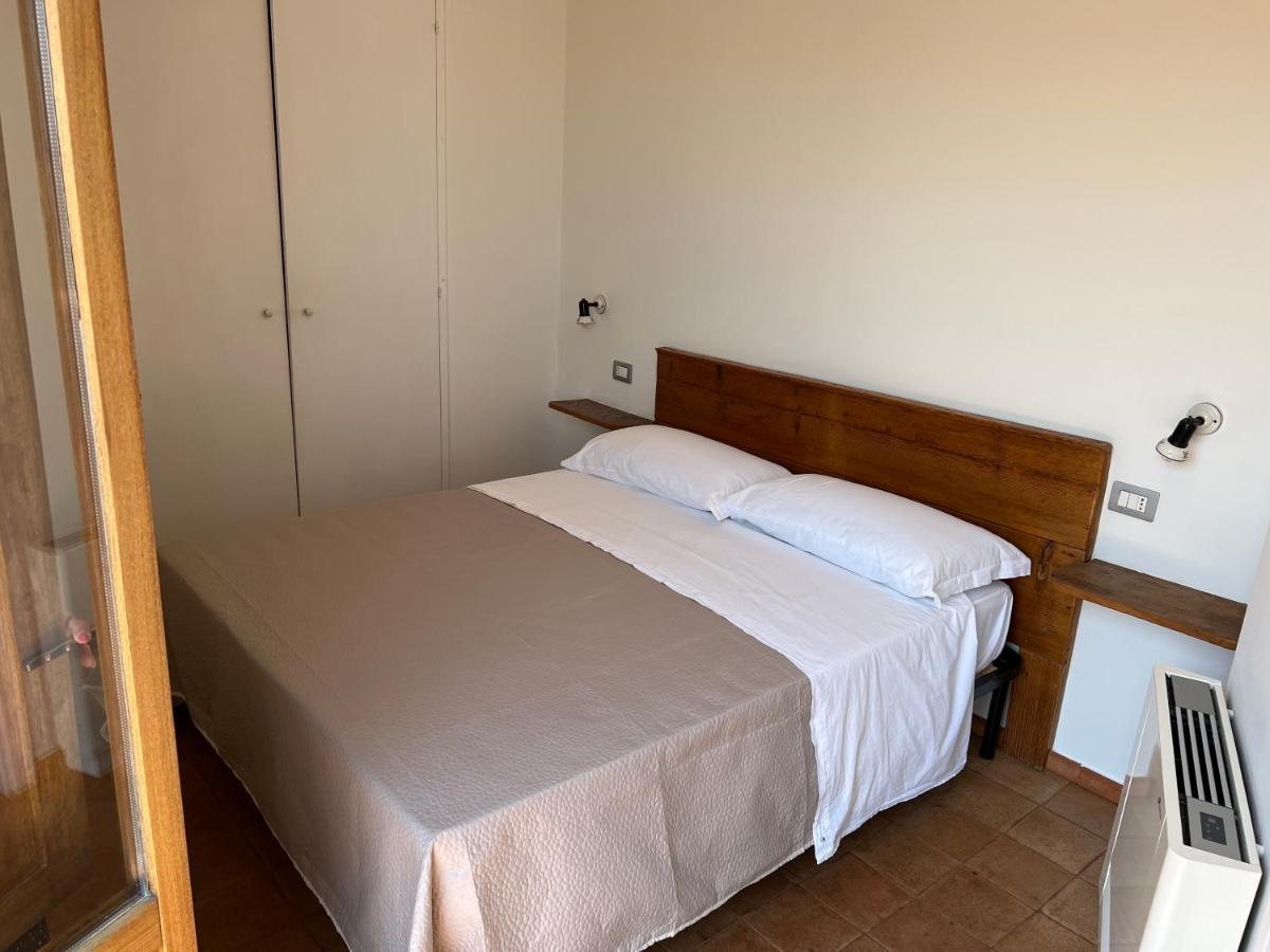 La Rupe Apartments Тропея Экстерьер фото