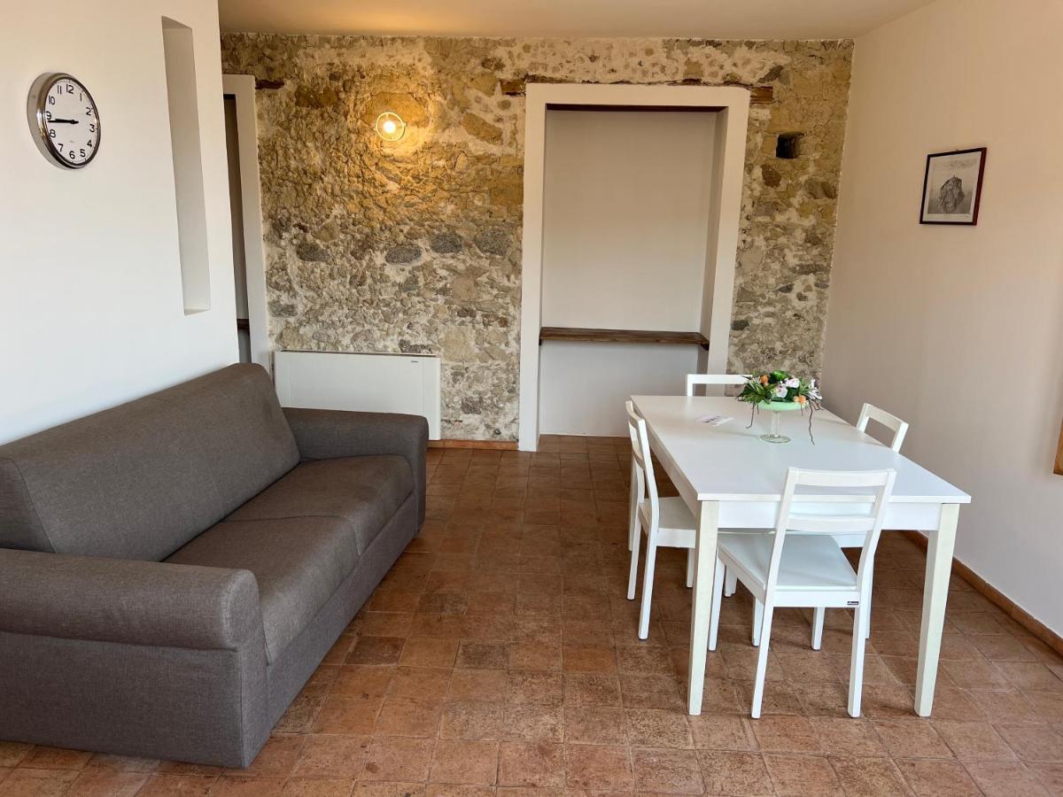 La Rupe Apartments Тропея Экстерьер фото